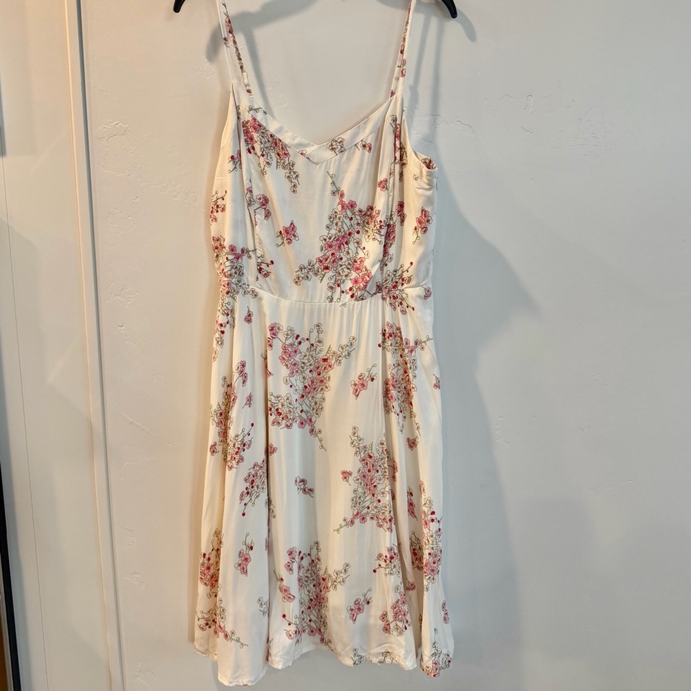 Floral Cream Spaghetti Strap Dress Size Medium